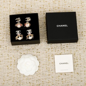 [香奈兒 CHANEL 機器人耳釘]25B最新款 超爆 全網首發 老規矩先買