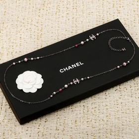 250433[我們出品]黑色，粉色！[香奈兒 CHANEL 黑色，粉色琺琅毛衣