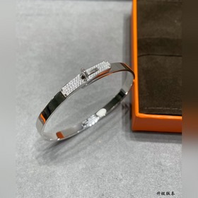 a902 升級版本 (碼數：16.17)愛馬仕CNC紐扣半鑽手镯，高級精工版，衆