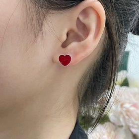 T9299 2 5 蒂芙尼紅色心形耳釘，T家的珠心牌 主推 925純銀 ，很多