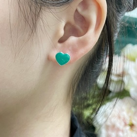 T929蒂芙尼綠色心形耳釘，T家的珠心牌 主推 925純銀 ，很多人喜歡T家系