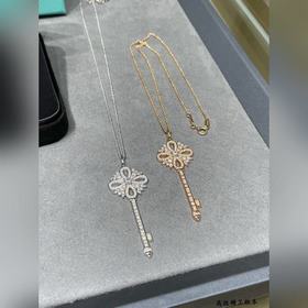 T627蒂芙尼聖誕鑰匙項鍊，吊墜 925銀鍍白金！真金工藝！一直在改變，把最好品