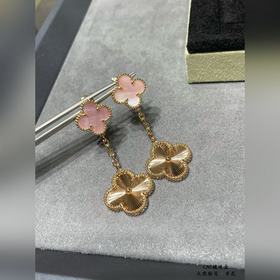 V0141(此款不退不換不售後) V金材質 VCA天然粉貝 車花 二花四葉草耳環