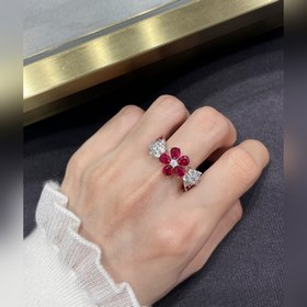 V0806碼數：678。VCA紅剛玉花卉戒指 仲夏夜之夢系列之 一見傾心 再見