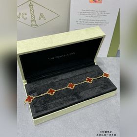 [V紅玉髓 ]VV37 VCA五花高級四葉草手鍊 四葉草 此系列設計靈動，線