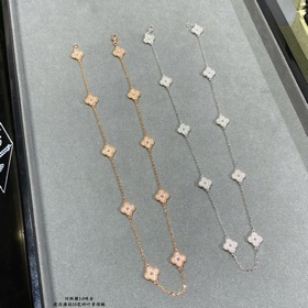 V748CNC原版扣 VCA滿鑽迷你10花四葉草項鍊 版型超級正，背面菱形鑽孔