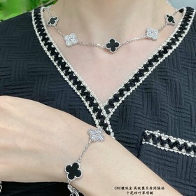 V743VCA高級黑貝間隔鑽十花四葉草項鍊。Cleef&Arpels 四葉草
