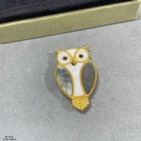 V018 V金材質 貓頭鷹 梵克雅寶實拍 VCA動物系列胸針 小小的動物胸針有趣