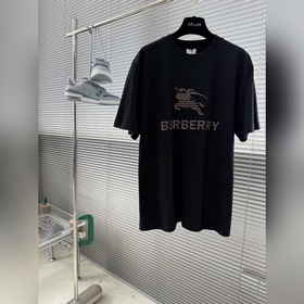 Burberry 巴寶莉  berry 巴寶莉  2026春夏新款短袖T
