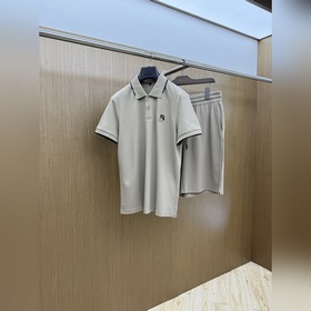 早春 Burberry 巴寶莉   1976早春新款男士标識短袖polo