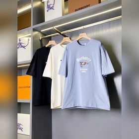 格紋旗幟圖案棉質短袖[Burberry 巴寶莉  王牌尖貨，鎮店之寶][現貨