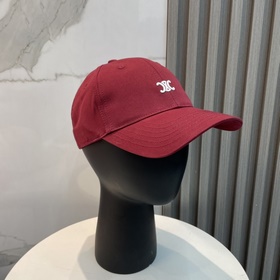 爆款CELINE(賽琳)簡約字母最新棒球帽，時尚潮流，高端做工！每一個帽子都是用