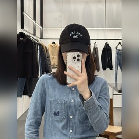 爆款CELINE(賽琳)官網代購版本。 原版1：1 定制！ 簡約字母明星同款最新