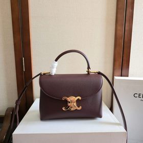 新品上線 CE凱旋門Kelly手袋 新款凱旋門收袋 滿滿高級感！ 簡約精緻的輪廓