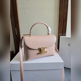 新品上線 CE凱旋門Kelly手袋 新款凱旋門收袋 滿滿高級感！ 簡約精緻的輪廓