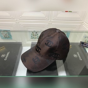 新款！！！香奈兒純棉布料四季可戴 ，實物拍攝，超A質量[拳頭]可調節大小的。配布