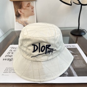 迪奧Dior 官網最新迪奧logo漁夫帽，防曬指數超高，特别顯臉小，有型不軟塌，