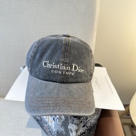DIOR迪奧 官網同步新款發布 D家棒球帽 超級火爆