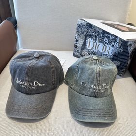 DIOR迪奧 官網同步新款發布 D家棒球帽 超級火爆
