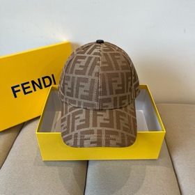 FENDI芬迪 老花系列棒球帽 經典FF中古單品，氣質穿搭單品，質量杠杠
