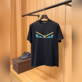 芬迪Fendi26春夏新品專櫃首發最新款短袖圓領T恤 高端訂制 設計前衛時尚！品