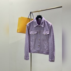 衣服價格3500  短褲價格2700FENDI 芬迪，2026春季最新品，專櫃