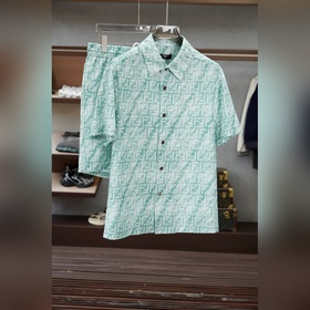 Fendi 芬迪， 時尚提花休閑外套短褲套裝 采用客供高密度棉提花材質面料，軟糯