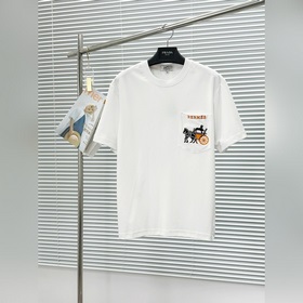 愛馬仕 HERMES VIP高級定制！ 2026春夏季新款短袖。這款T恤是夏季男