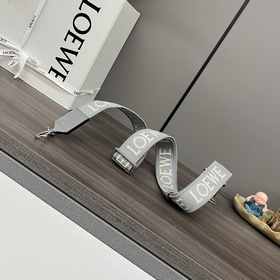 Anagram 提花雙面刺繡肩帶 現貨 珠光灰 新品 肩帶長度：1050-40