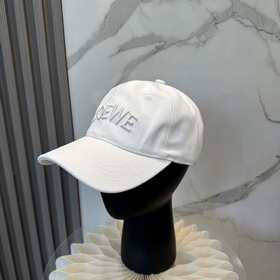 羅意威 Loewe新款原版原标設計棒球帽 質感超好，外部線條定位标準，做工精細，