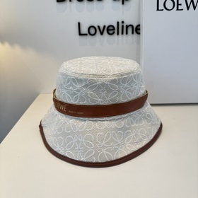 羅意威 Loewe新款漁夫帽，質感超好，外部線條定位标準，做工精細，簡約大氣低價