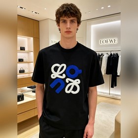 羅意威 Loewe VIP高級定制！ 2026春夏季新款短袖。這款T恤是夏季男裝
