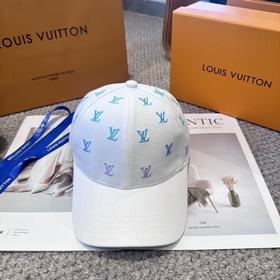 路易威登棒球帽 LouisVuitton 新款LV棒球帽，重工打造 高端大氣，百
