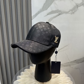LouiVuittonLV 新款專櫃新款路易威登家棒球帽，簡單大方 男女通用遮陽