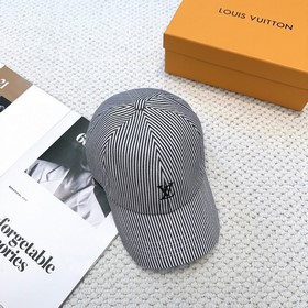 路易威登棒球帽LouisVuitton 新款LV棒球帽，重工打造 完美刺繡，高端