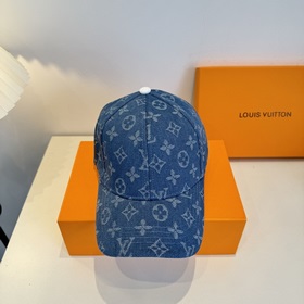 路易威登棒球帽 LouisVuitton 新款LV棒球帽，重工打造 高端大氣，百