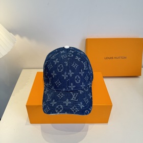 路易威登棒球帽 LouisVuitton 新款LV棒球帽，重工打造 高端大氣，百