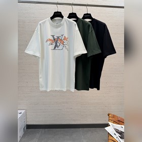 LV26S新款春夏休閑男士圓領短袖，十分驚豔，客供純棉面料打造 擁有優越的透氣性