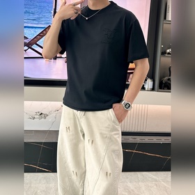 Lv 2026春夏新款首發專櫃最新款短袖圓領T恤 高端訂制 設計前衛時尚！品牌l