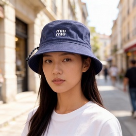 miumiu缪缪新款漁夫帽，帆布面，官方新款，内标齊全，男女通用