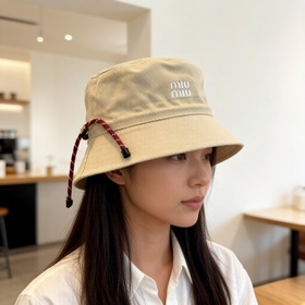 miumiu缪缪新款漁夫帽，帆布面，官方新款，内标齊全，男女通用