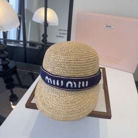 miumiu缪缪新款騎士帽，遮陽鴨舌帽，頭圍57cm
