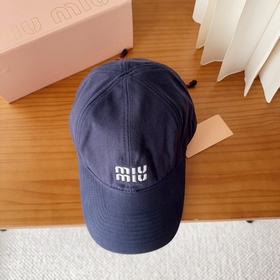 miumiu 缪缪秋冬新品棒球帽 原單正品開模訂制，原版做工細緻質量超贊！