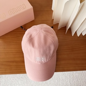 miumiu 缪缪秋冬新品棒球帽 原單正品開模訂制，原版做工細緻質量超贊！