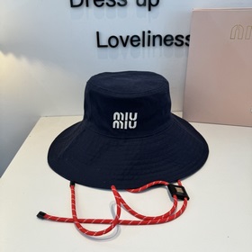 謬謬miumiu 原單春夏新款漁夫帽，正品開模訂制，原版做工細緻質量超贊！