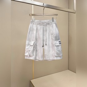 miumiu 2026夏季新款原單專櫃休閑短褲，奢華經典品牌原版LOGO配飾 專