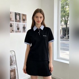 Miumiu謬謬 砸鍋賣鐵都要上的新款 新款女裝休閑短袖 高端版本！獨特設計 專