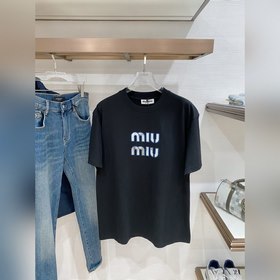 miumiu 高端定制 2026春夏獨家專供新款原單男士休閑微闊版短袖T恤 高
