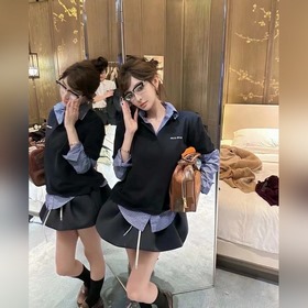 MIUMIU刺繡黑色polo衫 尺碼：S-XL 面料采用定制原版珠地面料，透氣排