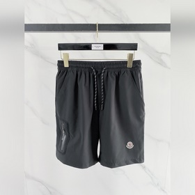 Moncler 蒙口   頂級貨品 2026夏季新款休閑短褲！品牌經典L
